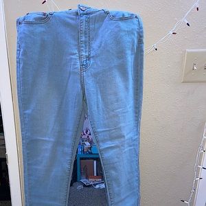 Fashion Nova High-waisted Jeans